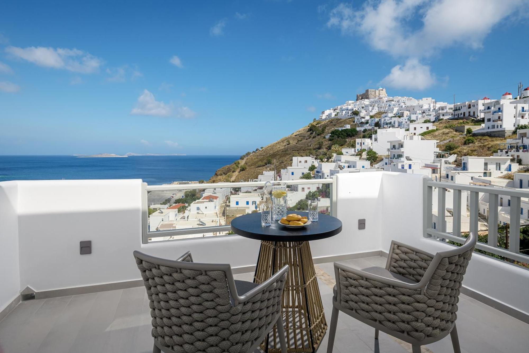 Vivere Luxury Suites Pera Gyalos Eksteriør billede